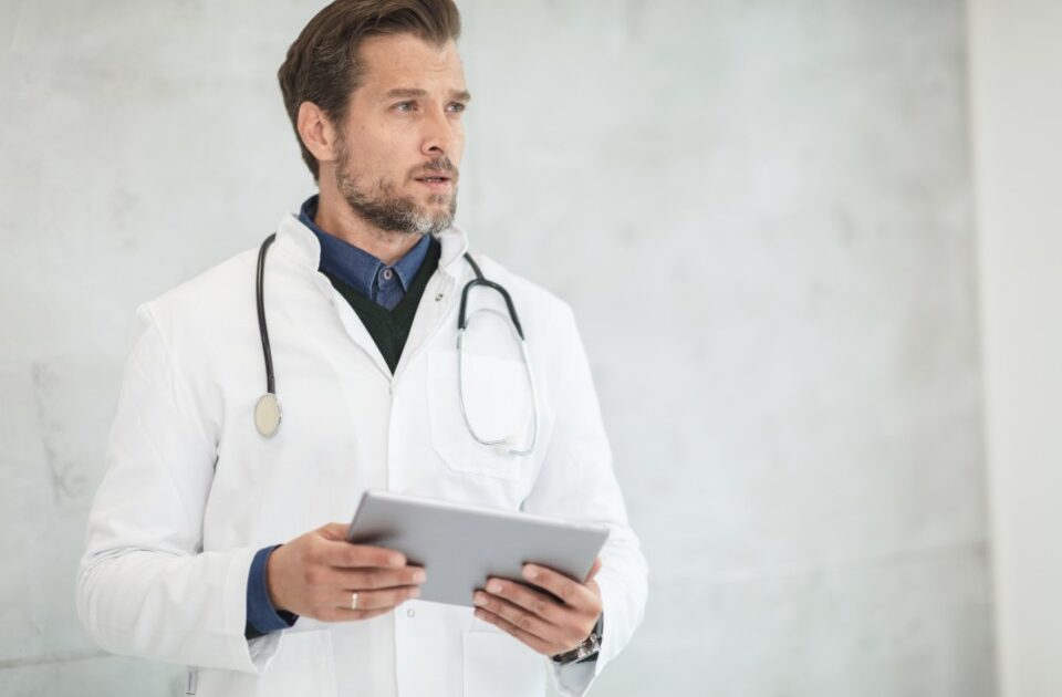 Writing Job Descriptions That Attract Top Nursing Talent